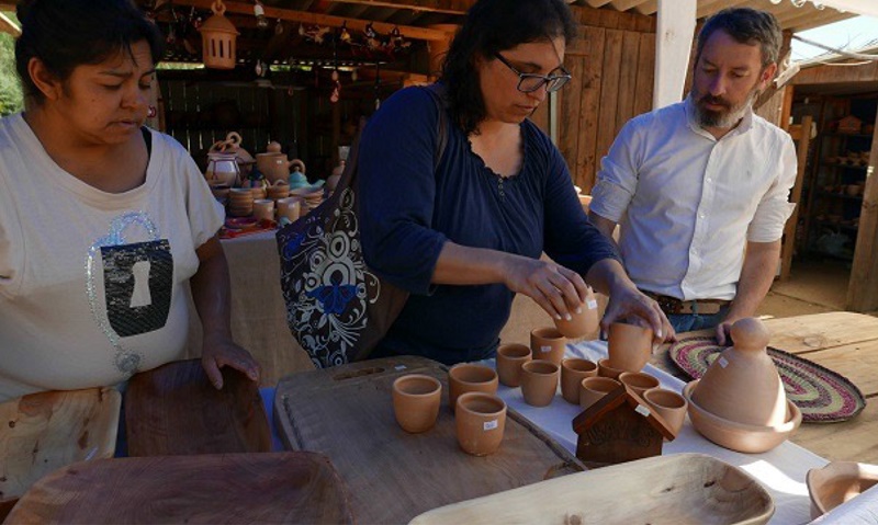 Encargado Artesanías de INDAP Saúl Pérez