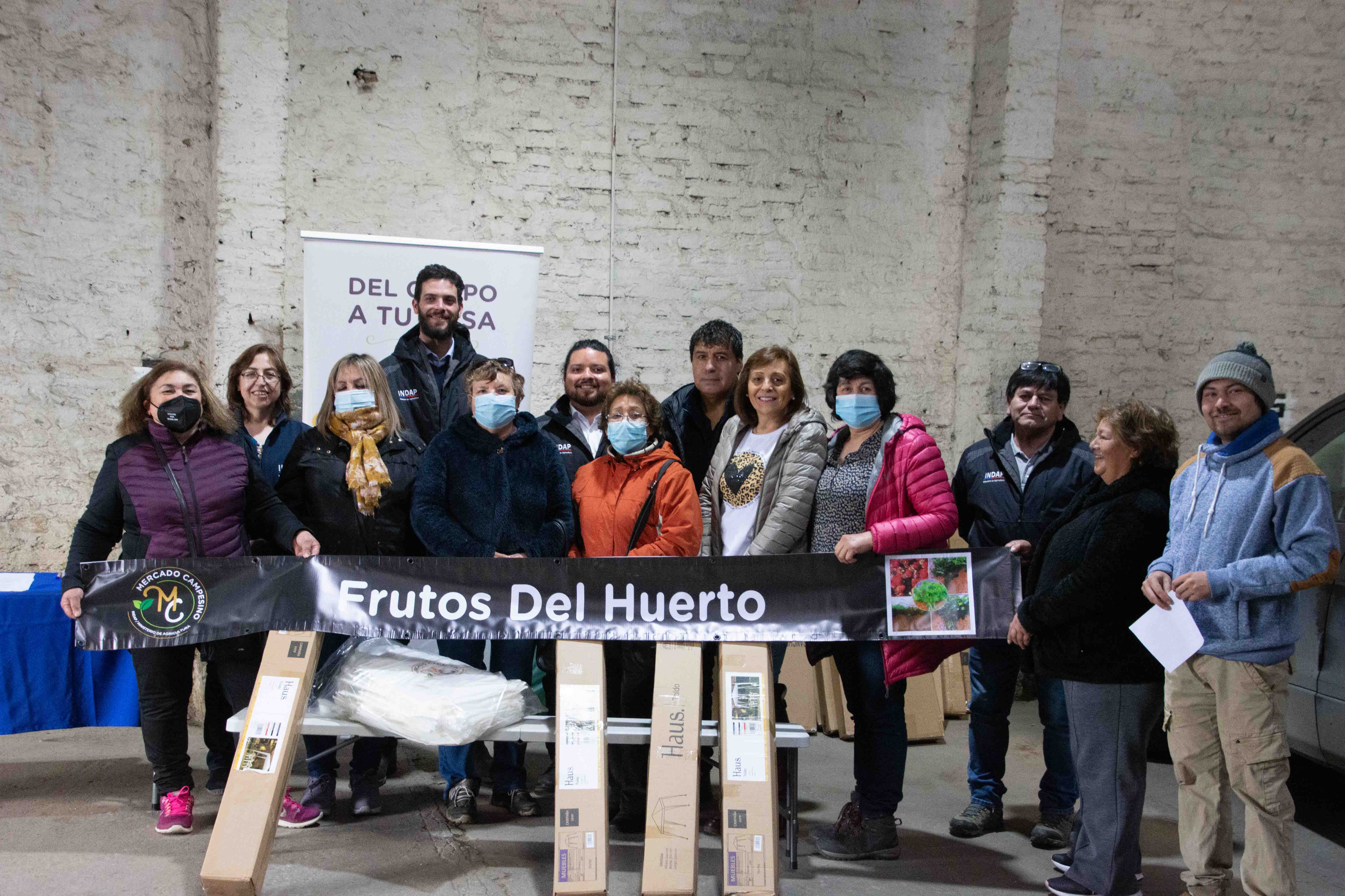 Productores reciben implementos para atención en Mercados Campesinos 