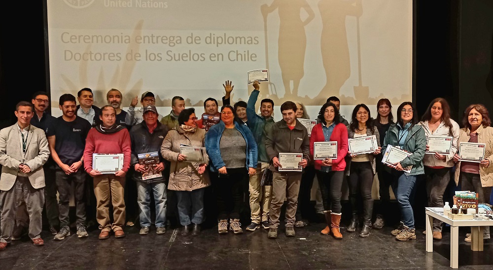 Graduación doctores de suelos en región de Los Lagos