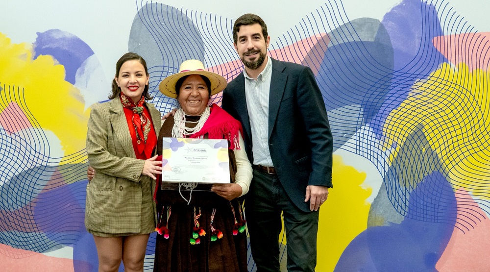 Adriana Mamani Castro - Sello de Excelencia a la Artesanía 2025