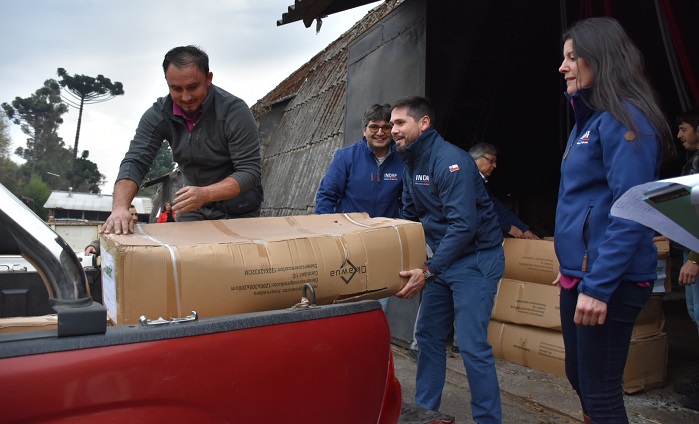Alianza Público Privada Entregó 45 Invernaderos a Pequeñas Agricultoras INDAP Ñuble-3Interior