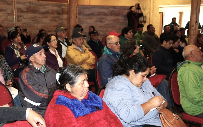 INDAP Los Ríos realizó exitoso seminario apícola en La Unión-Interior4