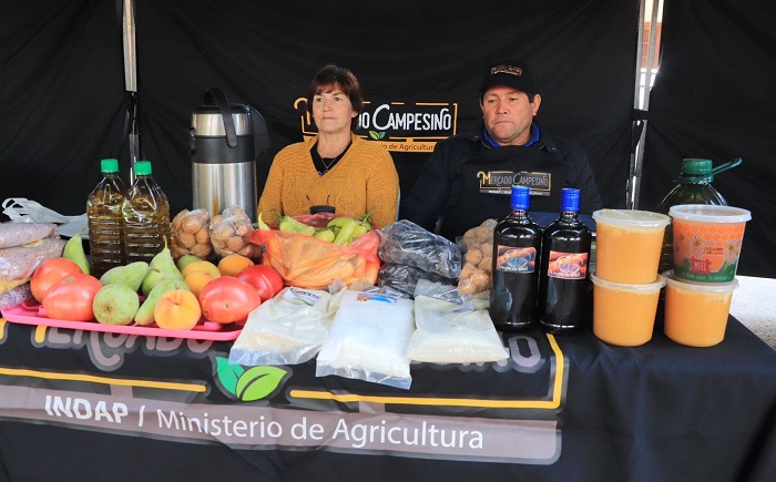 Mercado Campesino Paredones 3