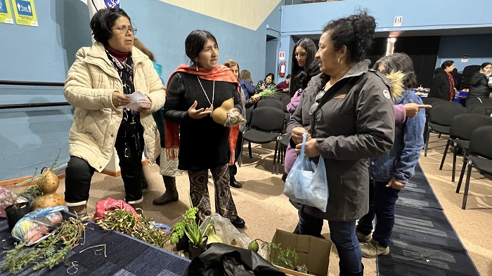 Mujeres Rurales donan plantas y semillas nativas a afectadas por incendios en Malleco-3