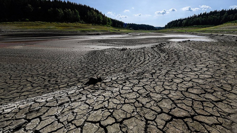 Cambio climático: Nota resumen de entrevista al académico Fernando Santibáñez Cambio climático: Nota resumen de entrevista al académico Fernando Santibáñez