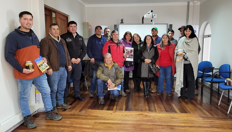 Delegación Ñuble Apimondia 1