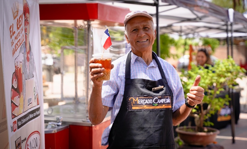 Germán González - mote con huesillo Calle Larga