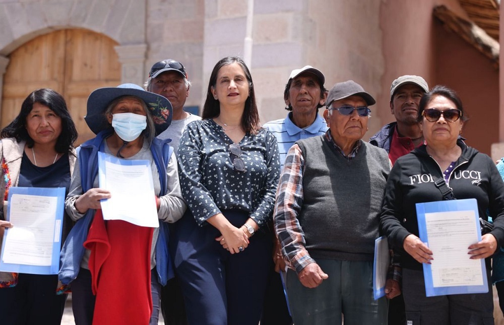 Bonos por derrame de hidrocarburos en Socoroma