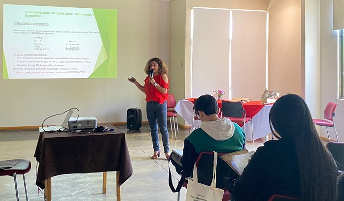 INDAP Coquimbo - Cooperativas Fortalecen Gestión e Intercambian Experiencias-Interior4
