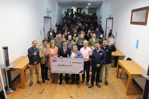 Entrega de bonos en Romeral