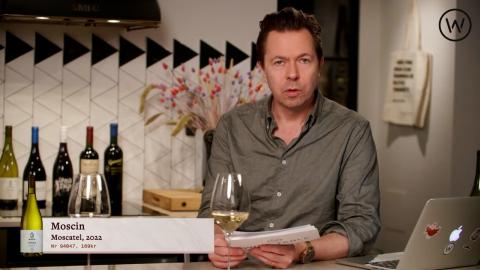 Imagen de vinos Moscin en la TV de Suecia